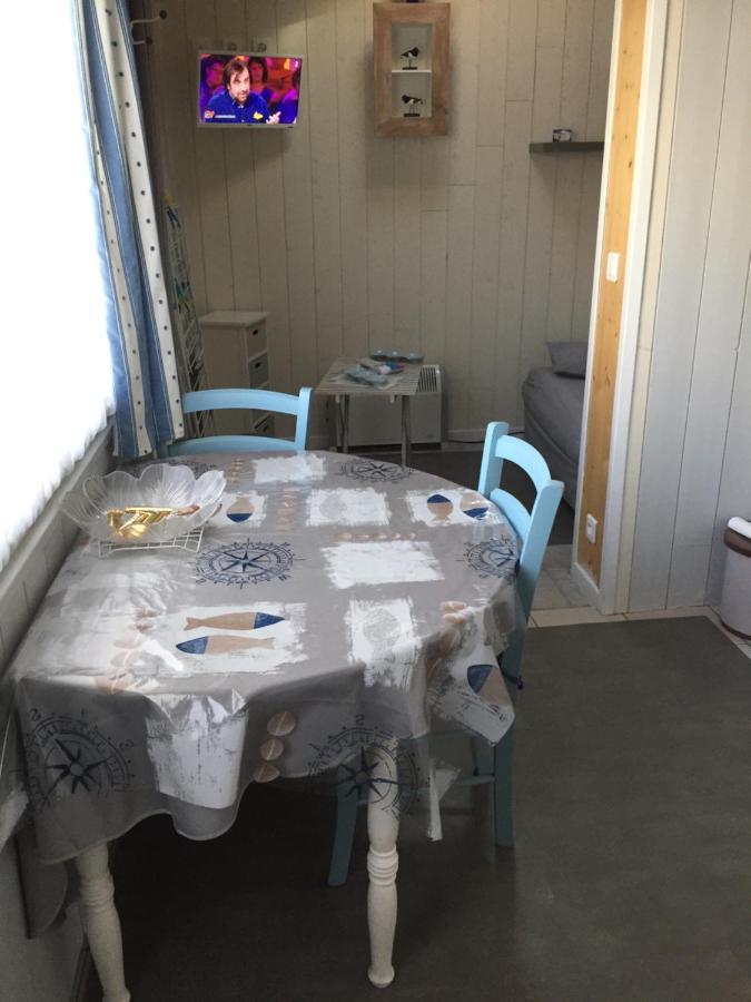 Petite Maison Dans Le Jardin อาร์-ซอง-เร ภายนอก รูปภาพ