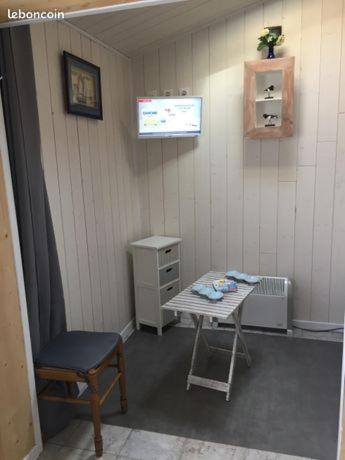 Petite Maison Dans Le Jardin อาร์-ซอง-เร ภายนอก รูปภาพ